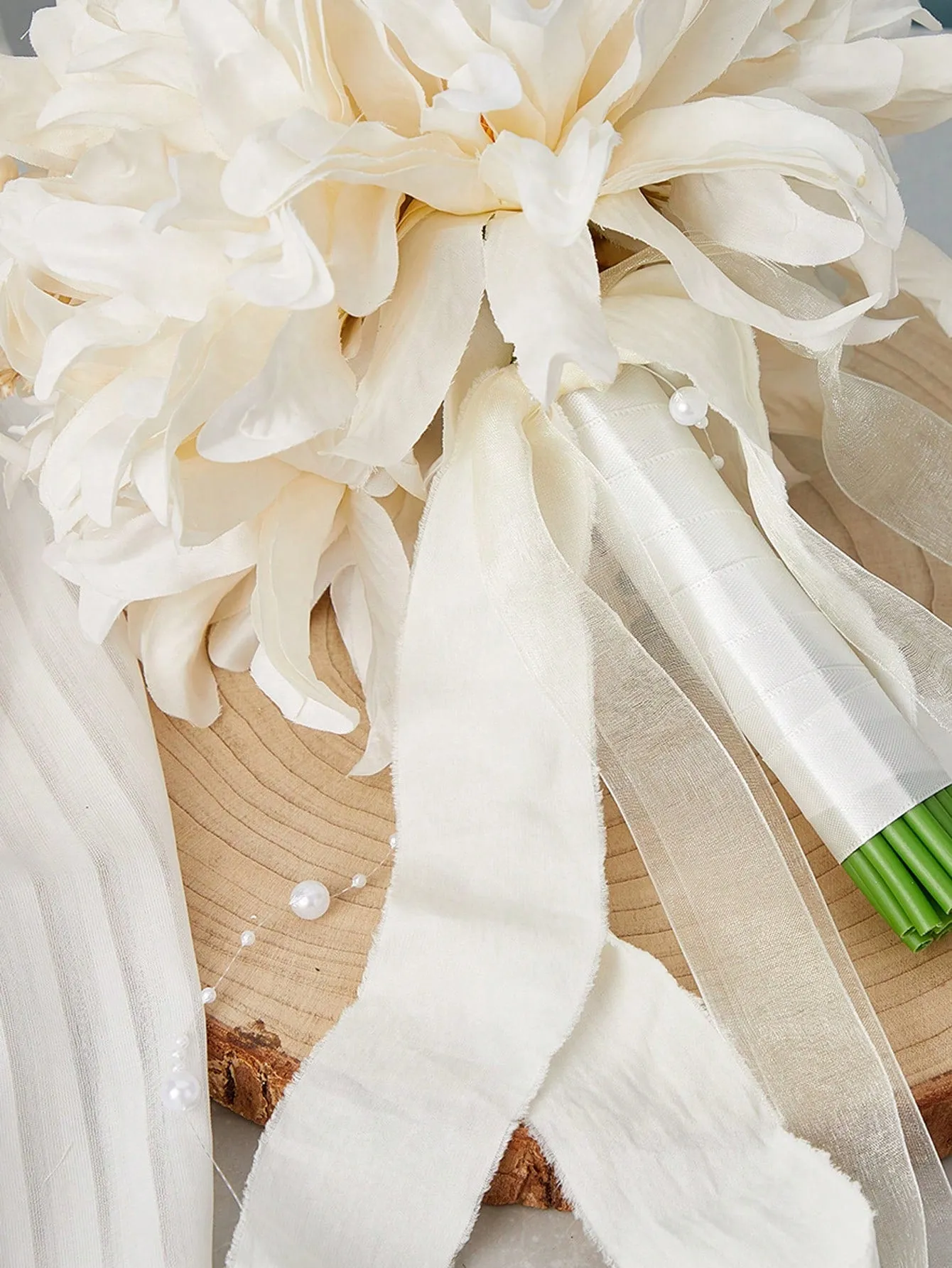 1pc Western Style Wedding Bouquet Simulation Flower Bridal Hand Bouquet