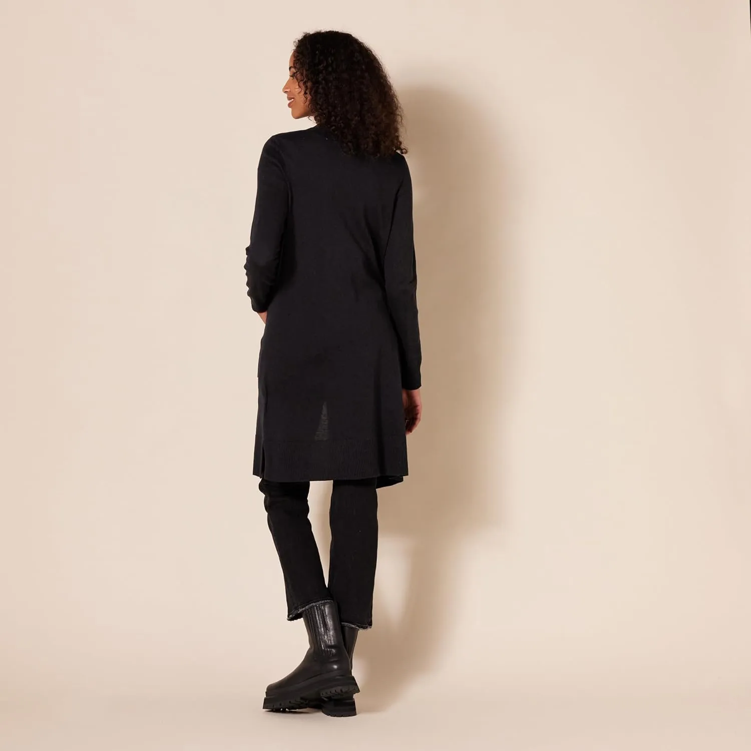 Amazon Essentials Women's Lightweight Longer Length Open-Front Long-Sleeve Cardigan Sweater (Available in Plus Size)