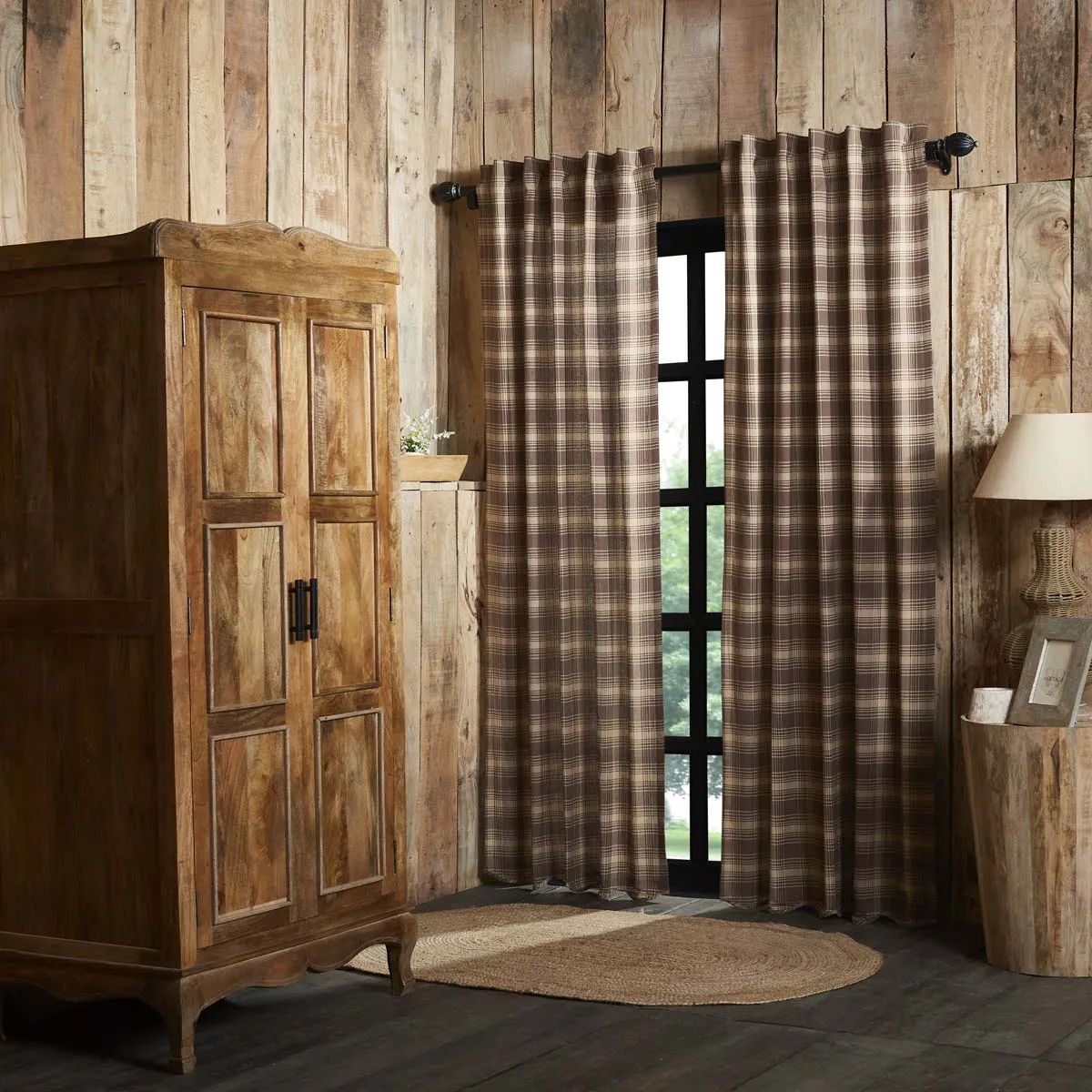 Dawson Star Scalloped Panel