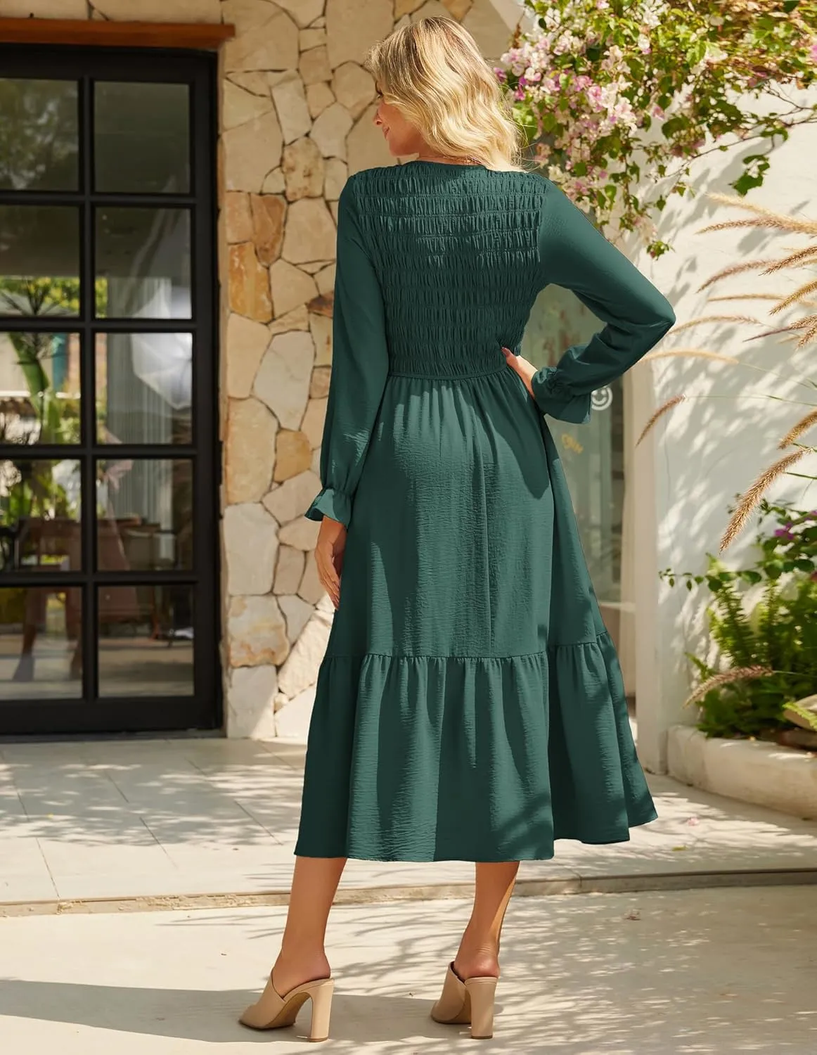 GRACE KARIN Women's 2025 Fall Long Sleeve Maxi Dresses Smocked V Neck Flowy Casual Dress with Pockets Wedding Guest