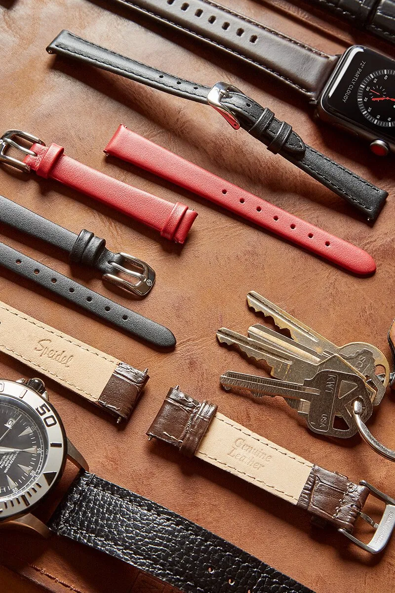 Men's Oiled Leather Band in Black and Brown