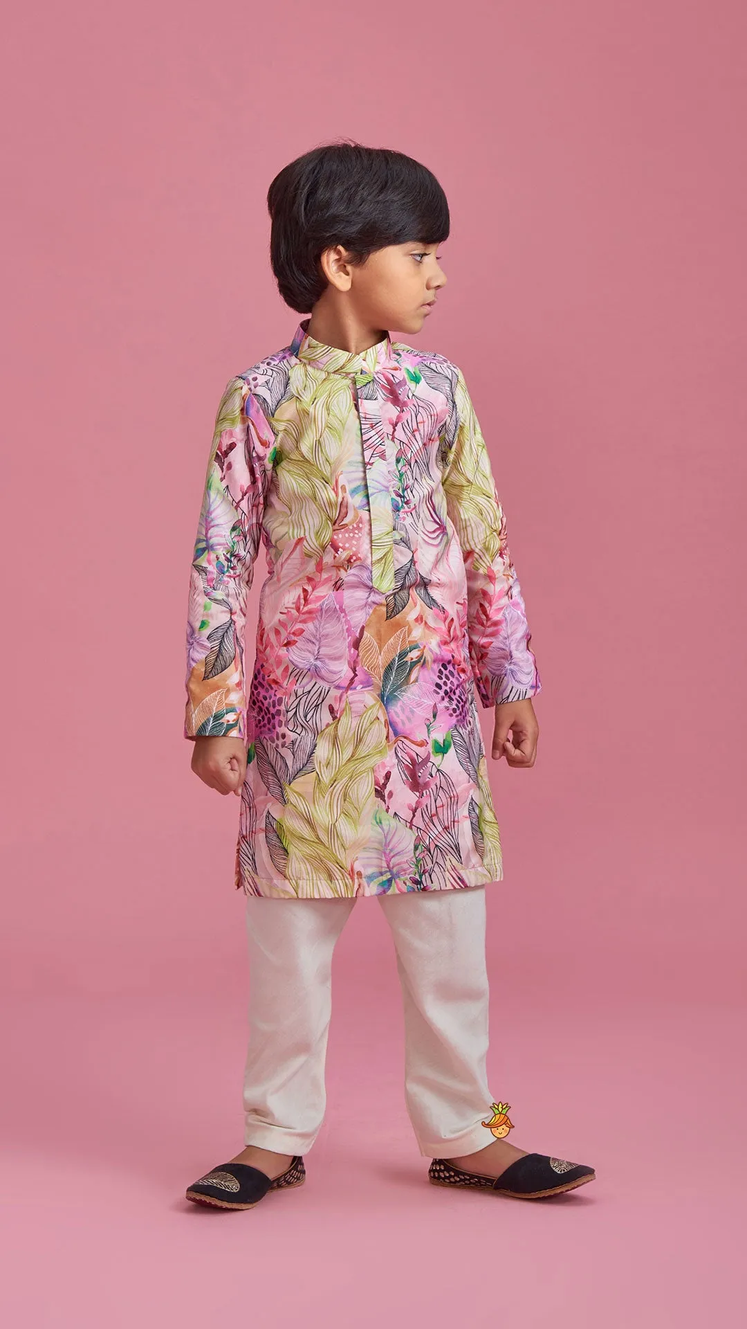 Pre Order: Multicolour Leaf Printed Peach Ethnic Kurta And Churidar