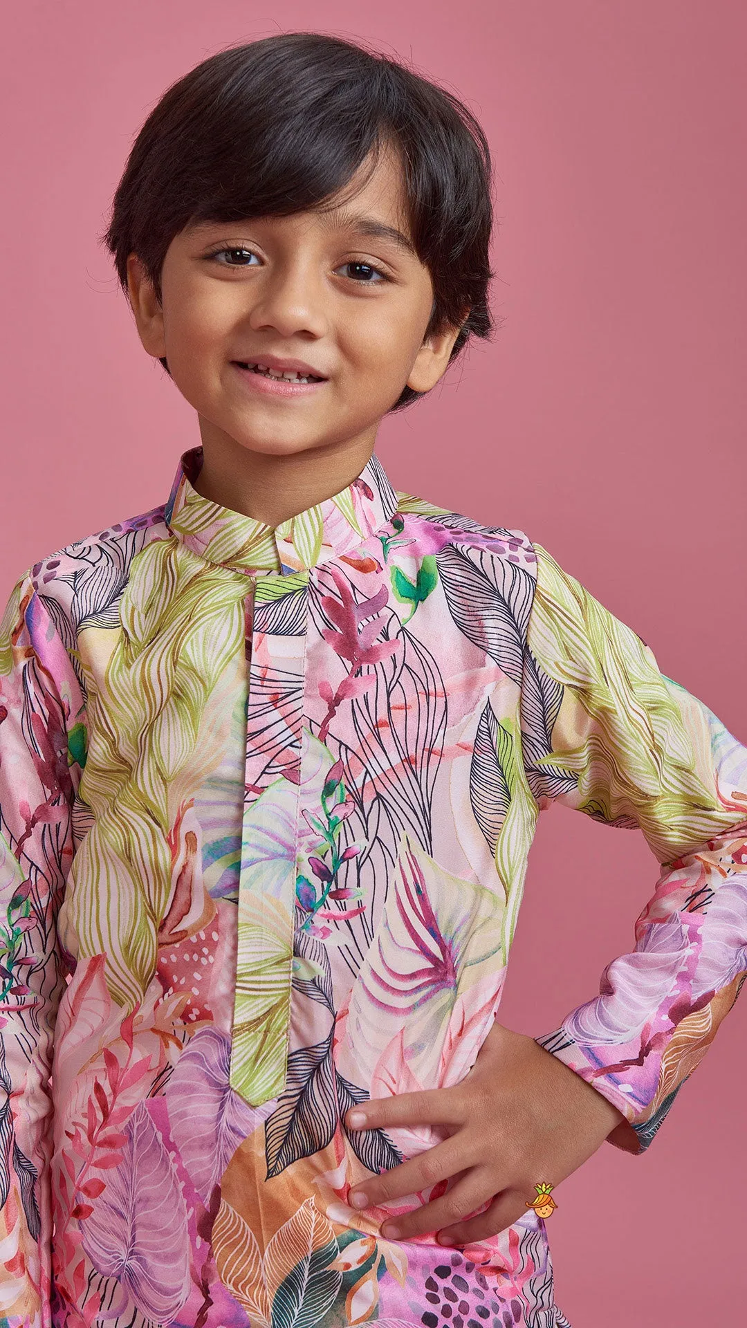 Pre Order: Multicolour Leaf Printed Peach Ethnic Kurta And Churidar